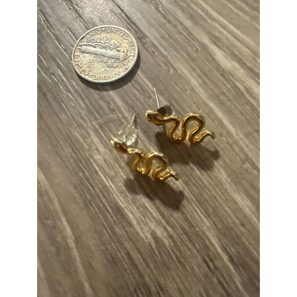 Gold Tone Sinuous Snake Stud Earrings Minimalist Serpent Post Earrings